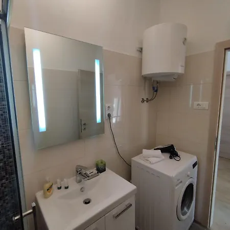 Mirna Apartament