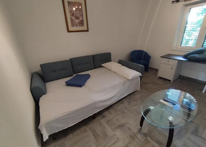 Mirna * Betina (Sibenik-Knin)