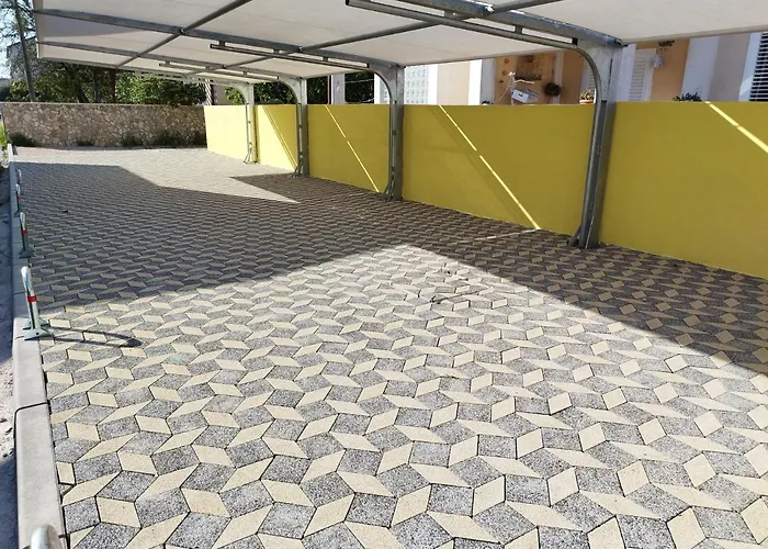 Mirna Διαμέρισμα *