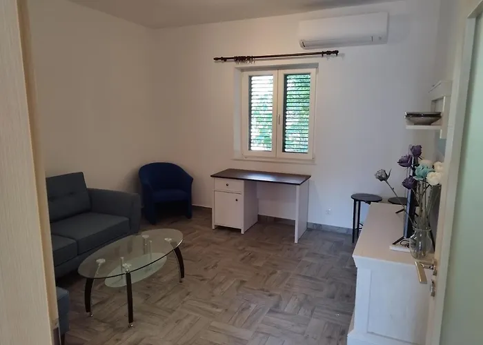 Apartman Mirna