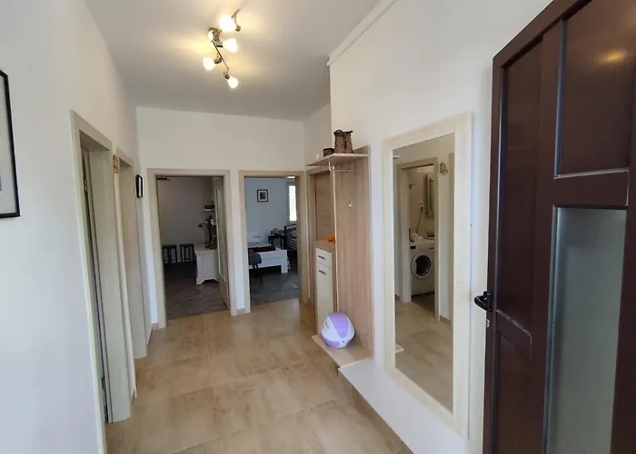 Mirna Lejlighed Betina (Sibenik-Knin)