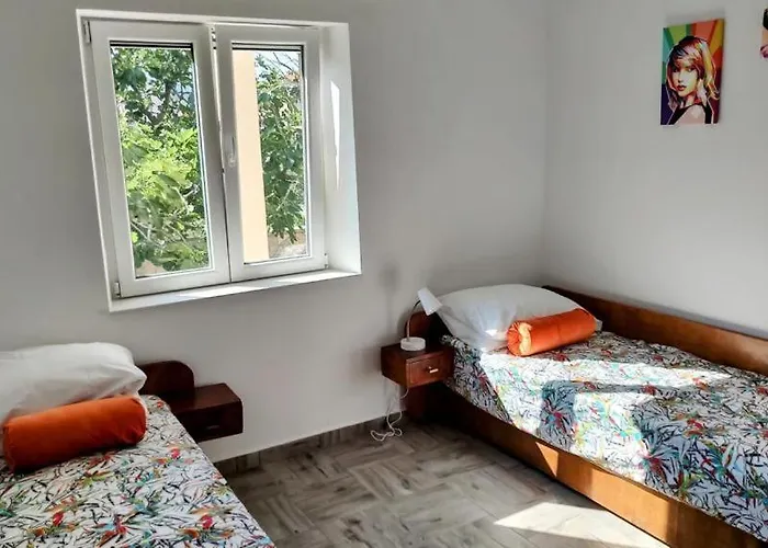 Mirna Apartman Betina